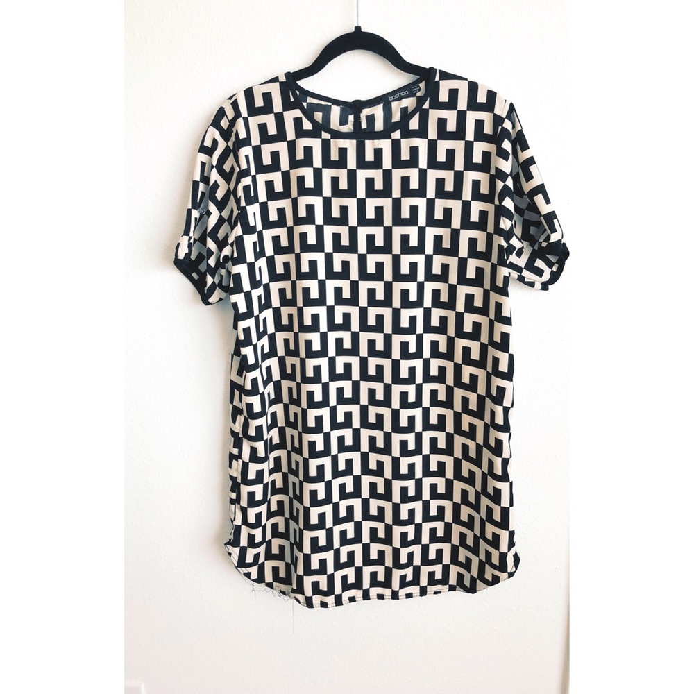 Black & White Print Shift Dress/Shirt